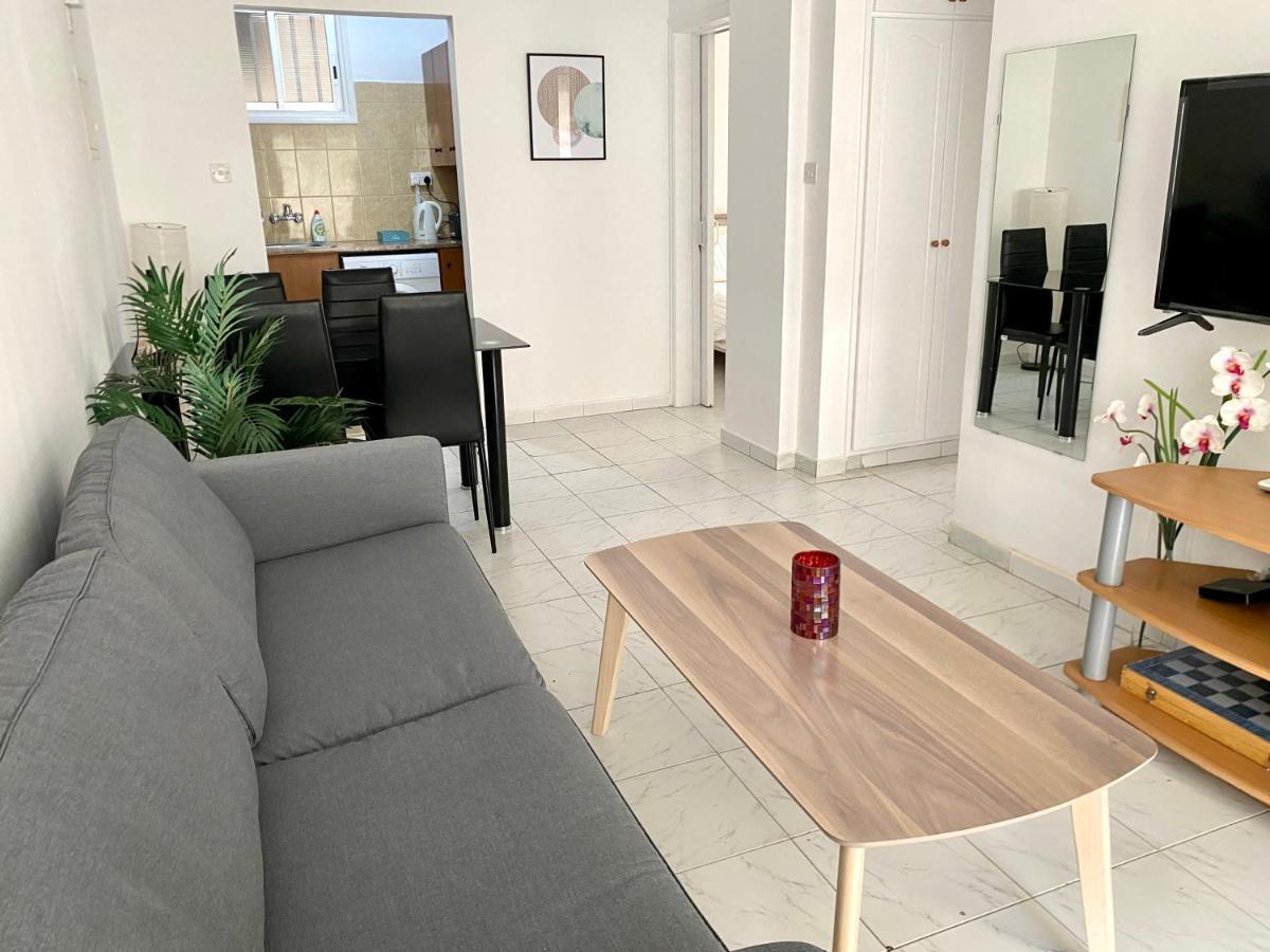 Kontheo Elli Ground Apt 2 Near The Beach Apartment Larnaca Luaran gambar